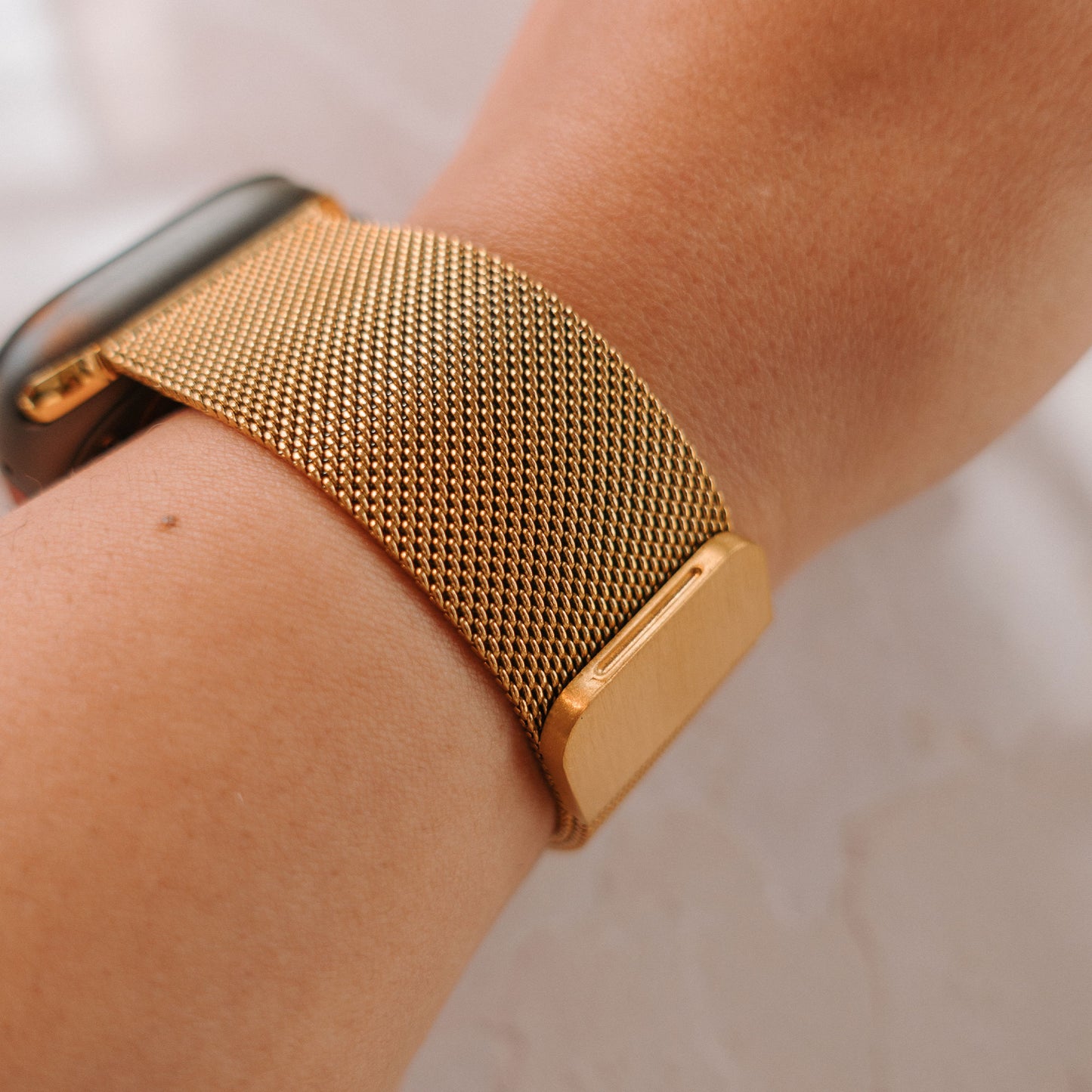 Bracelete LOOP DOURADO 42/44/45